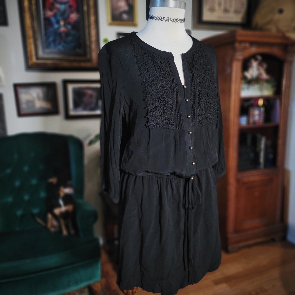 Love 21 Mini Dress Black Crochet Lace Trim Long Sleeve Boho Goth Casual Womens S